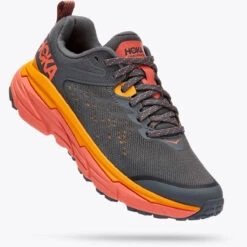 Hoka One One Women's Challenger ATR 6