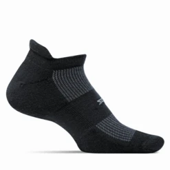 Feetures High Performance Cushion No Show Tab Socks 9 Feetures High Performance Cushion No Show Tab Socks -On Running Store 1821 536700 1722528 image 1182213 f0d42666 9c44 40b3 8eec 14ea93086c89
