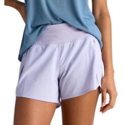 Women's Bamboo-Lined Breeze Short -On Running Store 21933 303623 4725950 image 1525569 242c5970 fa35 4c72 aa3a 9ca7dc2e2eb5