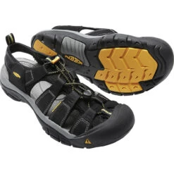 Keen Men's Newport H2 Sandal -On Running Store Men s Newport H2 Sandal1001907 Black