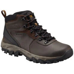 Columbia Men's Newton Ridge Plus II Waterproof Hiking Boot