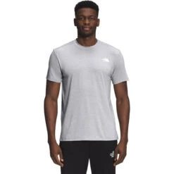 The North Face Men's Wander Short-Sleeve -On Running Store NF0A7WUU DV9 hero