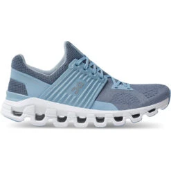 On Running Women's Cloudswift 2 -On Running Store Small PNG SS21 Cloudswift Lake Sky W Pack Shot 1 2