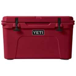 Yeti Tundra 45 Cooler -On Running Store Tundra 45 Harvest Red front 3352 Layers F2