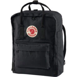 Fjallraven Kanken 37 Fjallraven Kanken -On Running Store kanken black 1